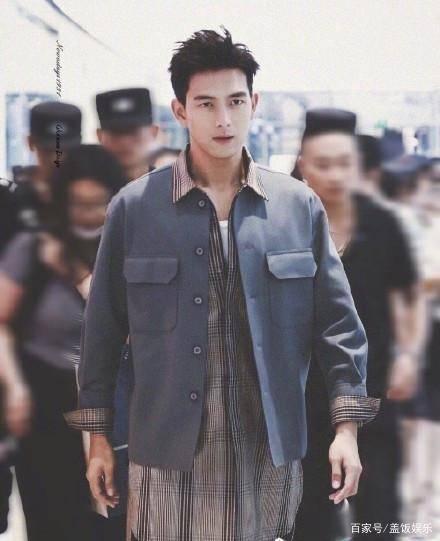 杨紫李现娱乐圈爆料事件,真相与谣言的交织 第2张 杨紫李现娱乐圈爆料事件,真相与谣言的交织 第2张