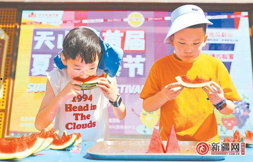 娱乐吃瓜区,揭秘明星幕后故事与精彩瞬间 第2张 娱乐吃瓜区,揭秘明星幕后故事与精彩瞬间 第2张